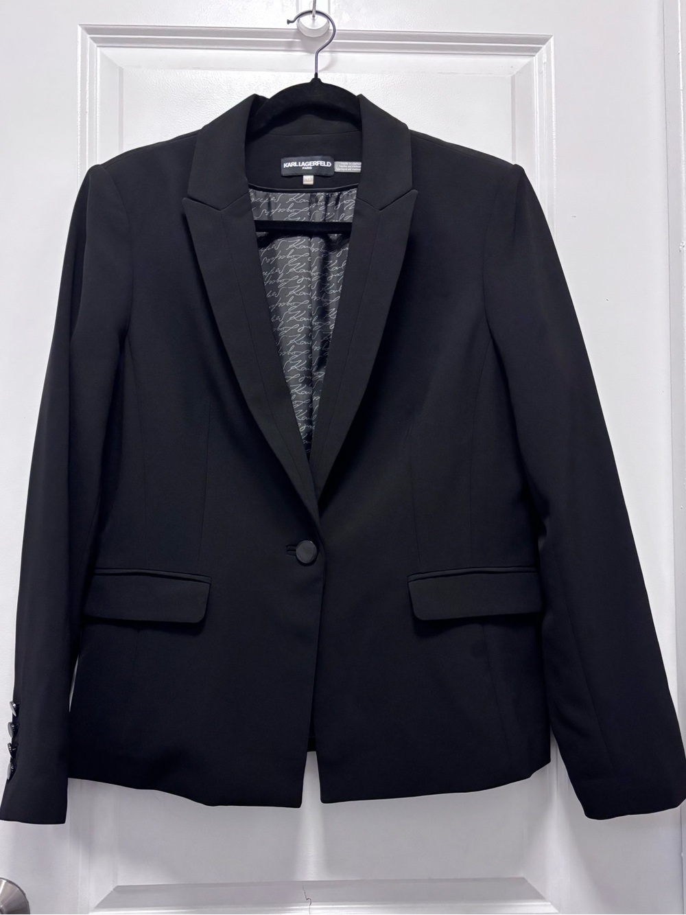 Karl Lagerfeld Black Single-Button Blazer with Notched Lapel